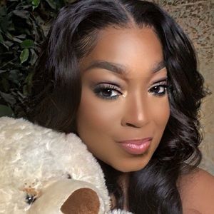 Meet your Posher, Tiffany